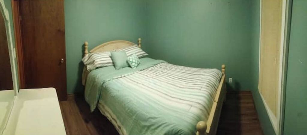 Photo of Bedroom in Crystal Beach