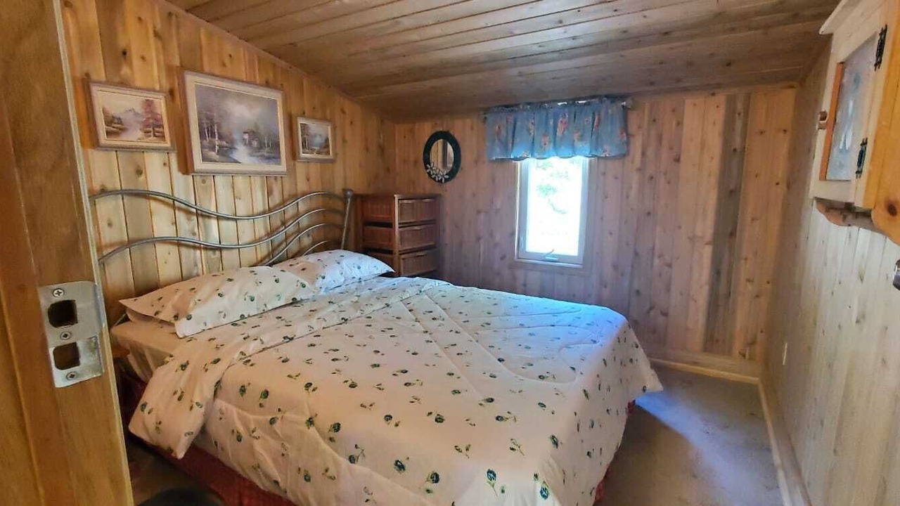 Photo of Bedroom in Stokes Bay