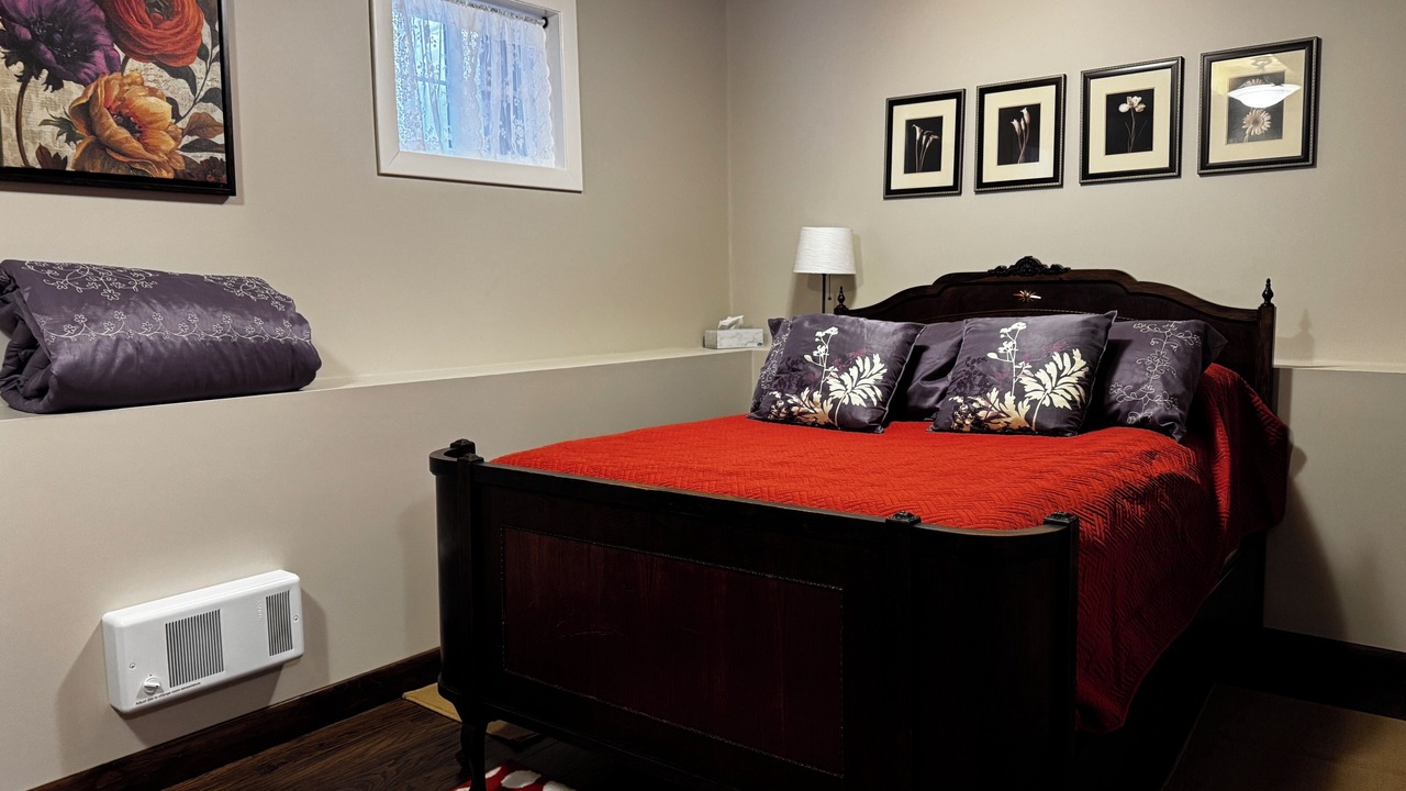 Photo of Bedroom in Guelph/Eramosa