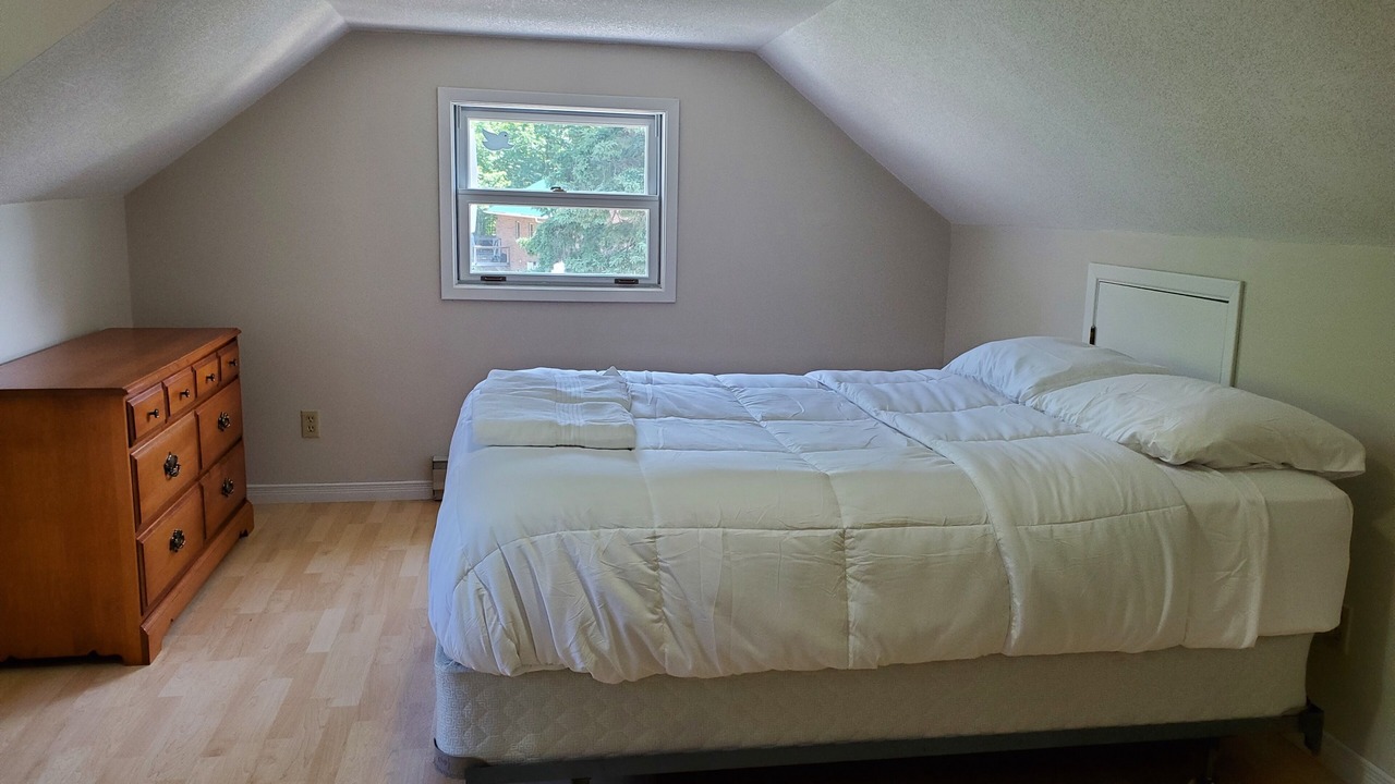 Photo of Bedroom in Algoma District