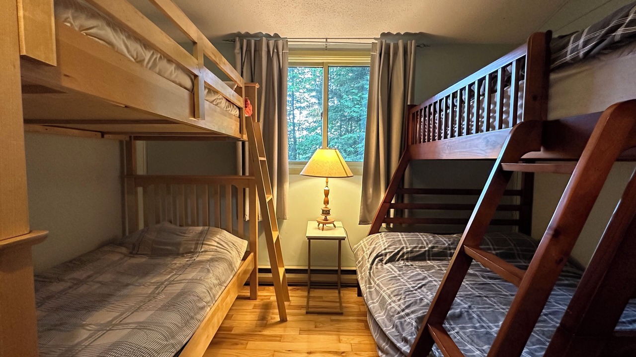 Photo of Bedroom in Algonquin Highlands