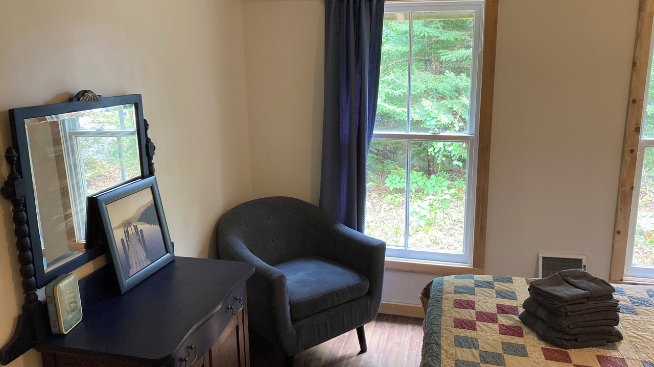 Photo of Bedroom in Summerville Centre