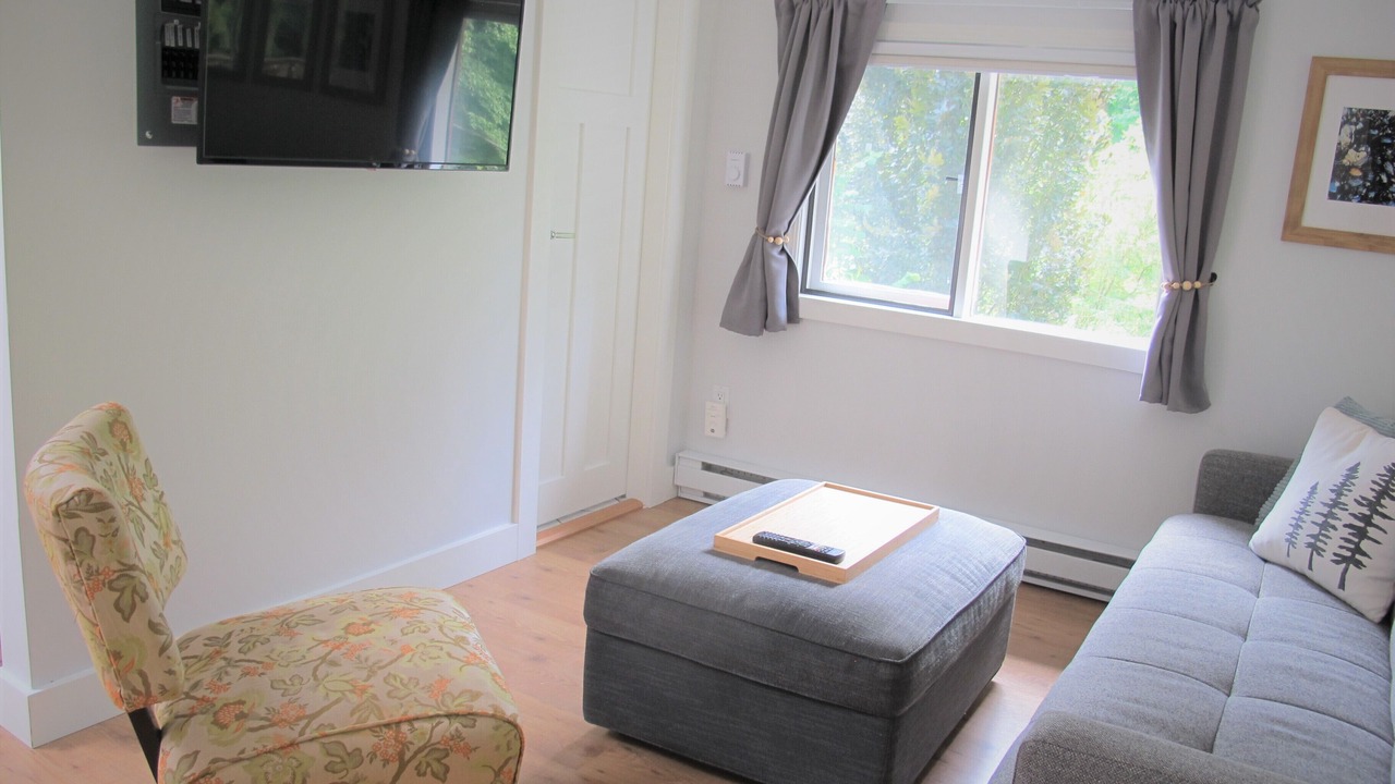 Photo of Livingroom in Gibsons