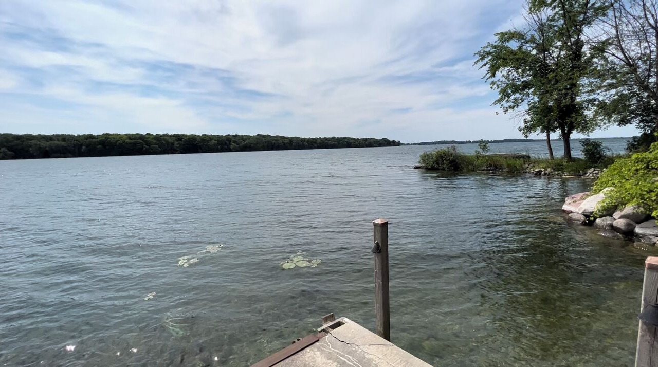 Photo of Outdoor in Howe Island