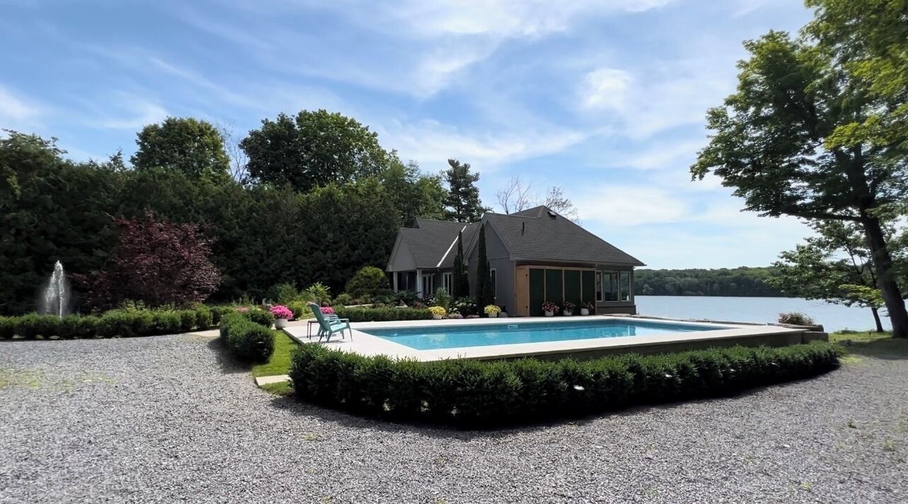 Photo of Outdoor in Howe Island