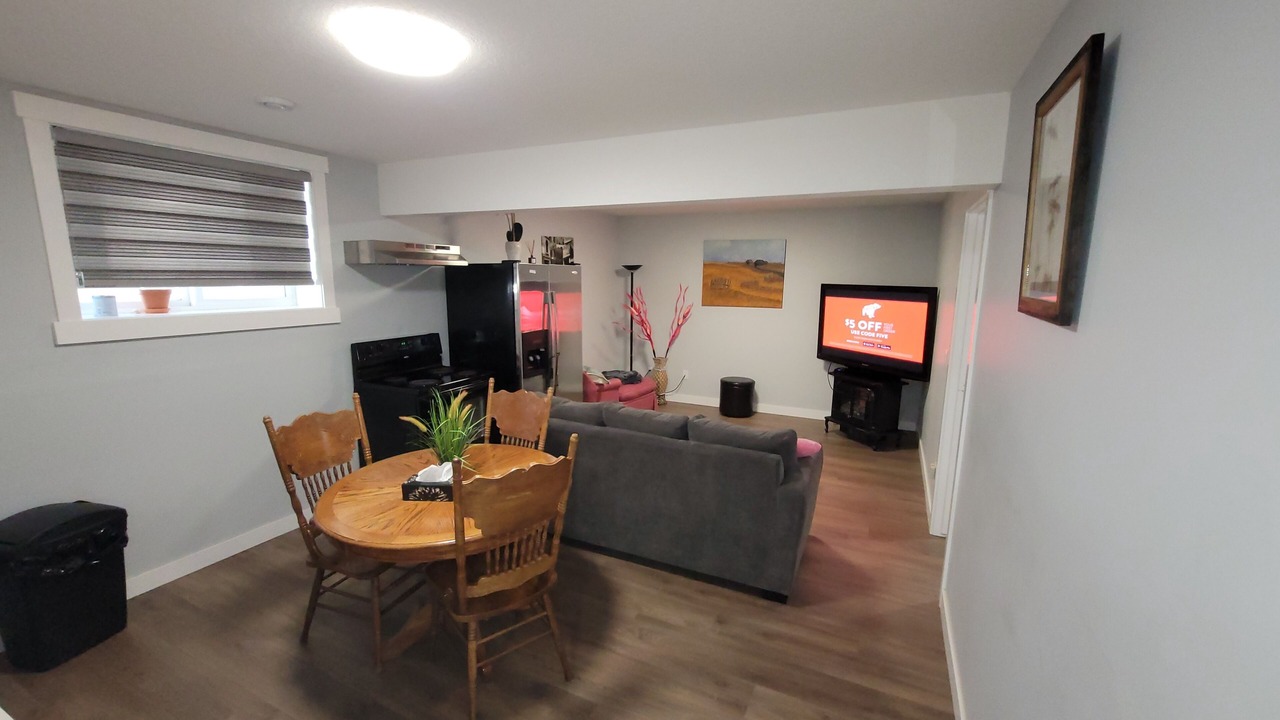 Photo of Livingroom in Airdrie