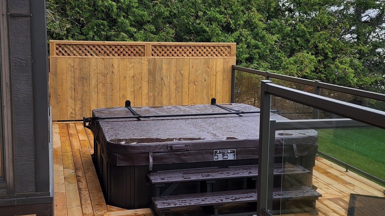 Photo of Patio Balcony in Lester Beach