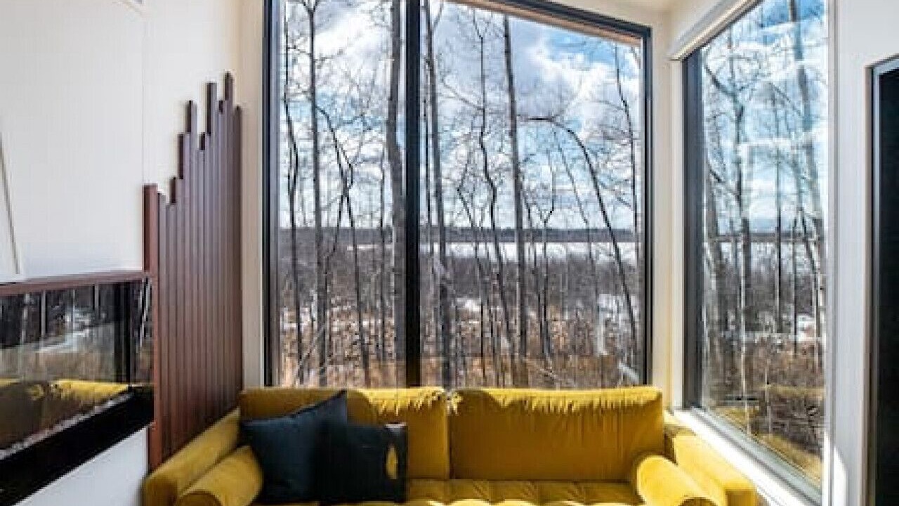 Photo of Livingroom in Central Alberta