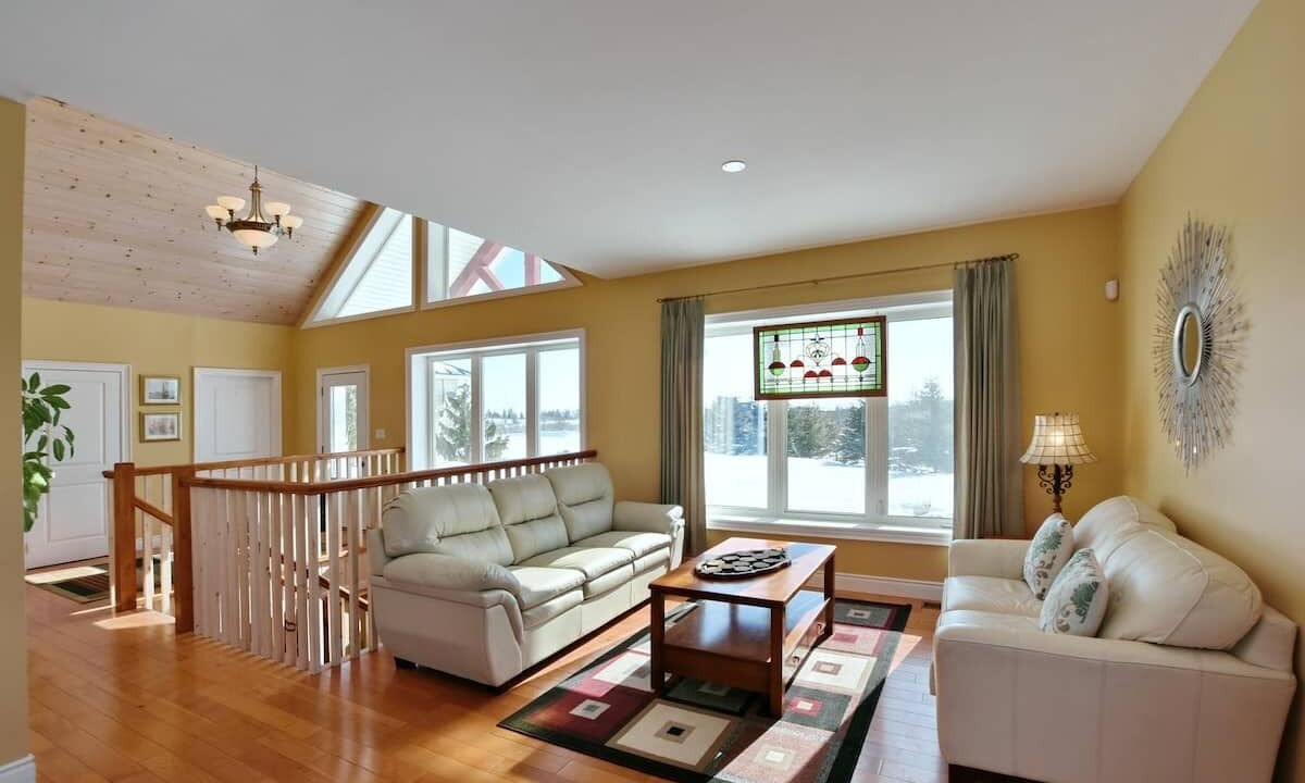 Photo of Livingroom in Meaford