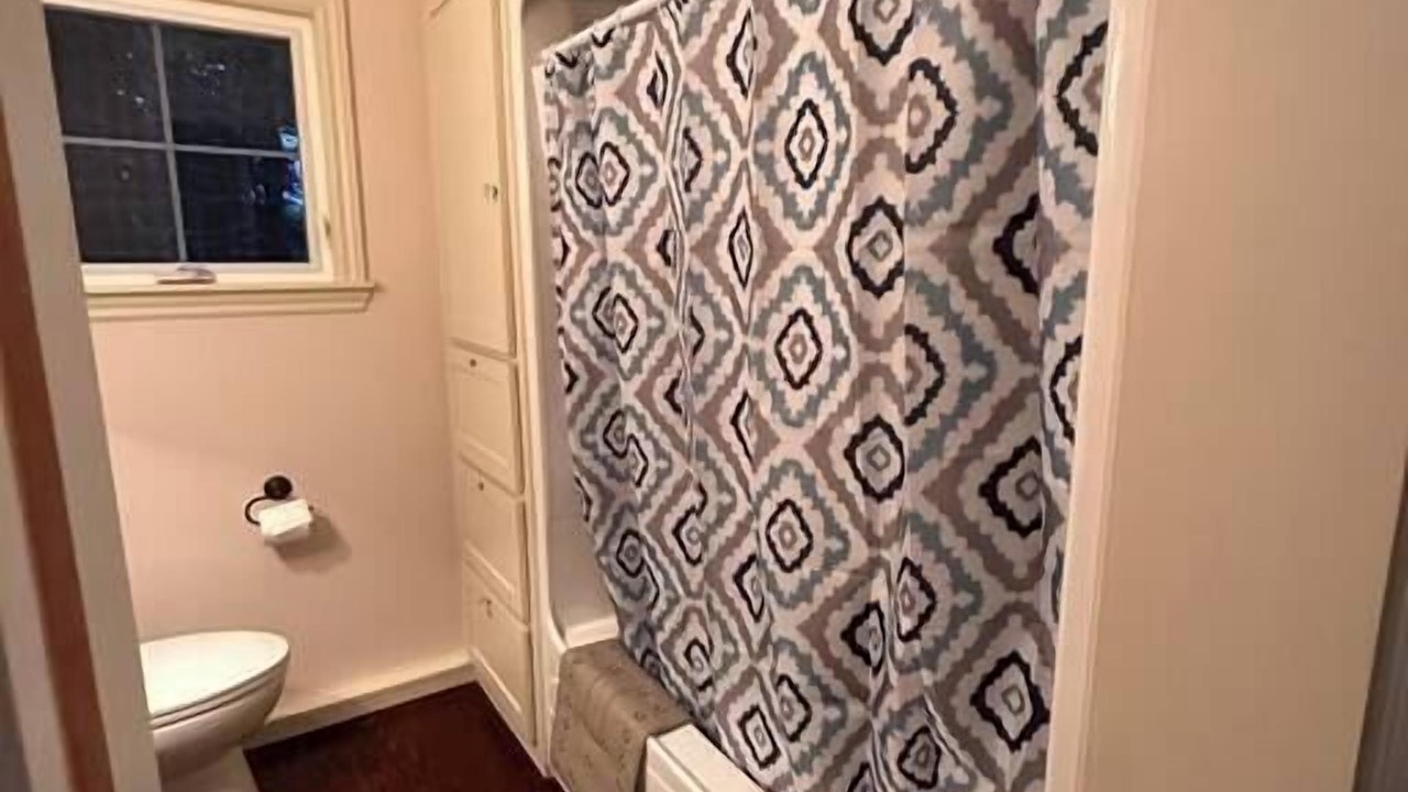 Photo of Bathroom in Kings County