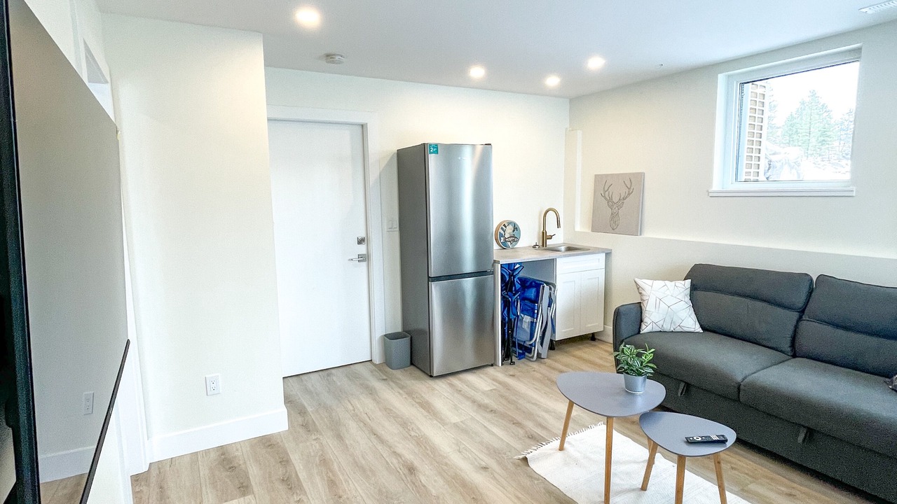 Photo of Livingroom in Merritt