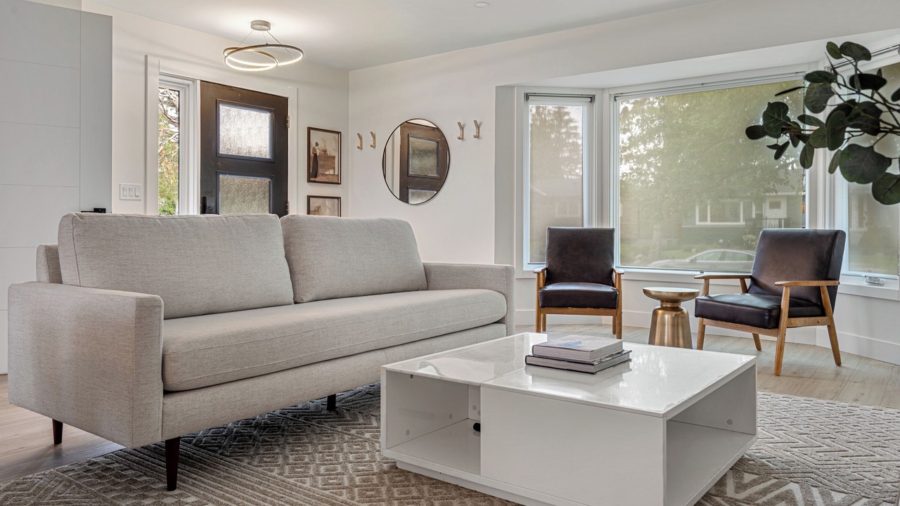 Photo of Livingroom in Haysboro