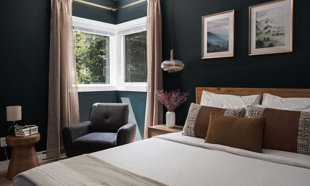 Photo of Bedroom in Amherst