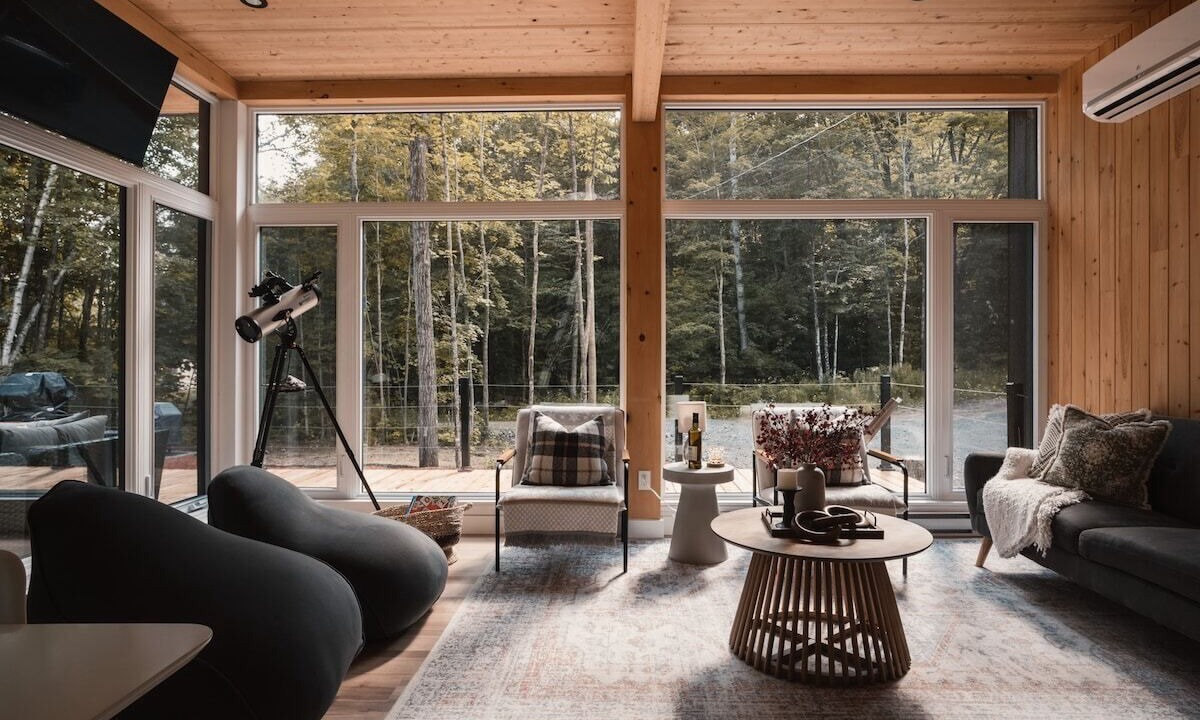 Photo of Livingroom in Amherst