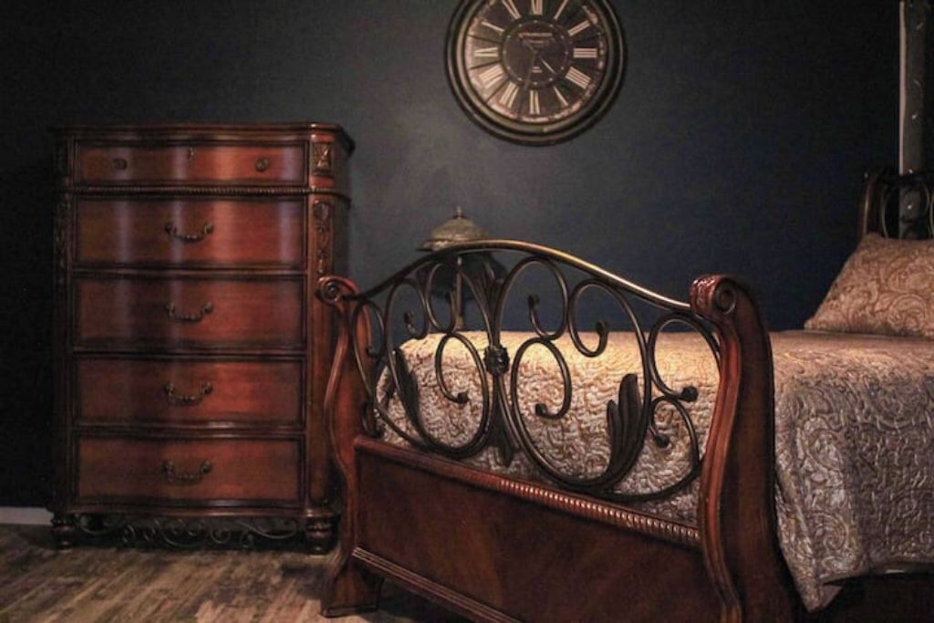 Photo of Bedroom in South Pandosy