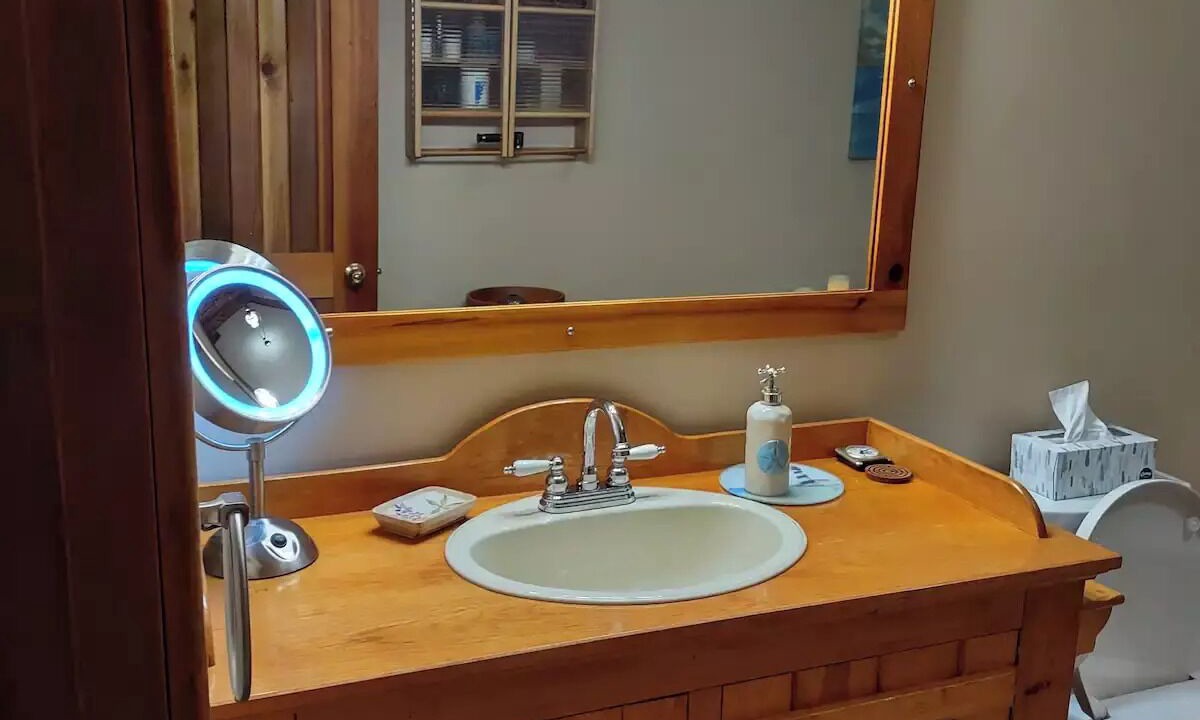 Photo of Bathroom in Union Bay