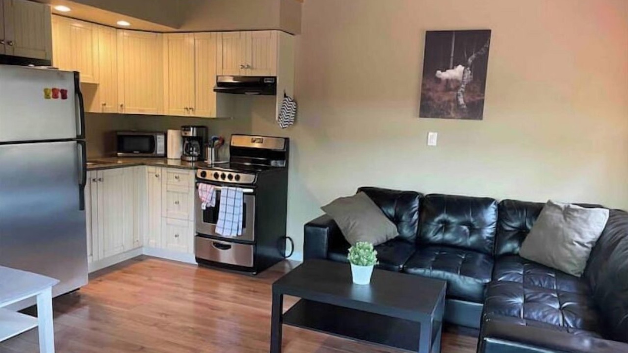 Photo of Livingroom in Lac Le Jeune