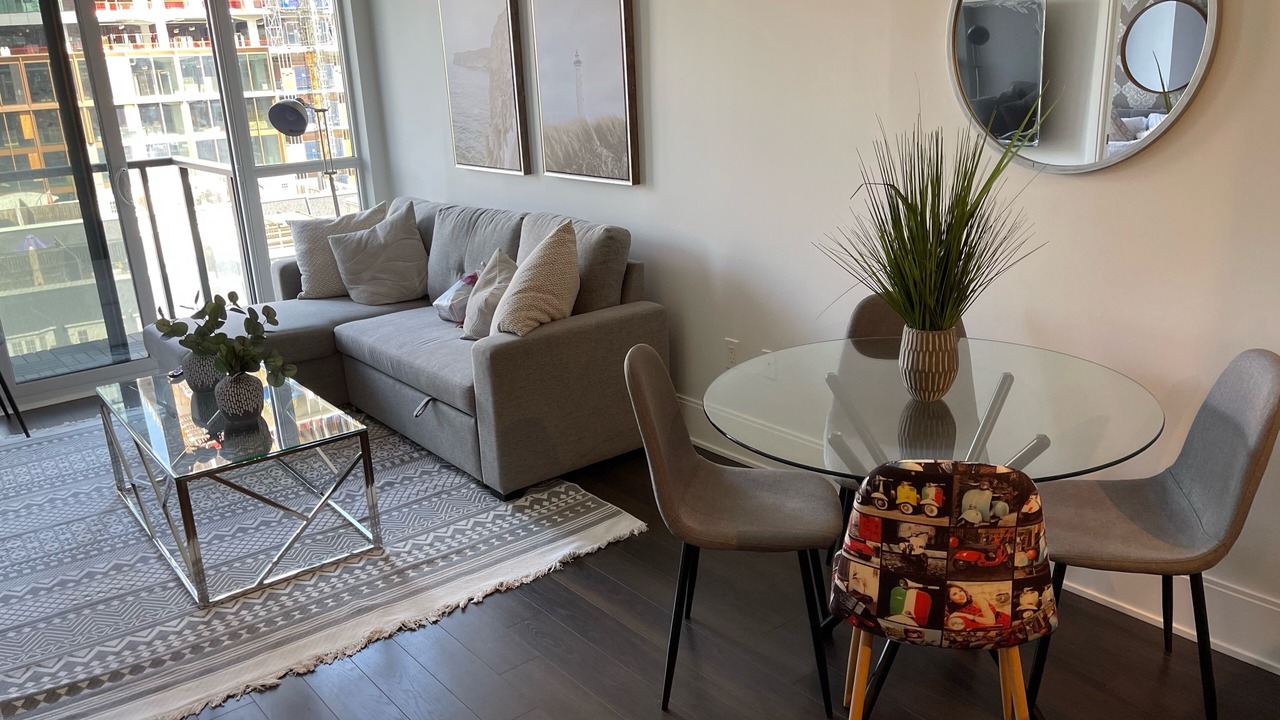 Photo of Livingroom in Wellington Place