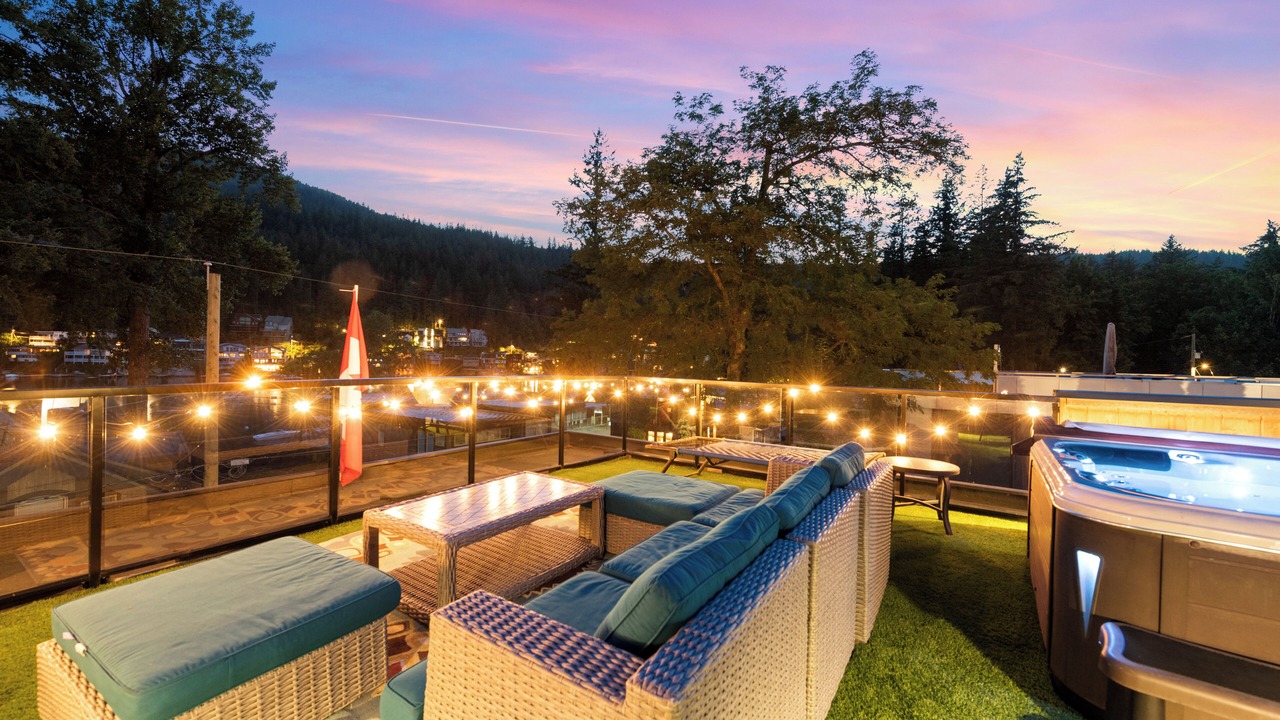 Photo of Patio Balcony in Cultus Lake