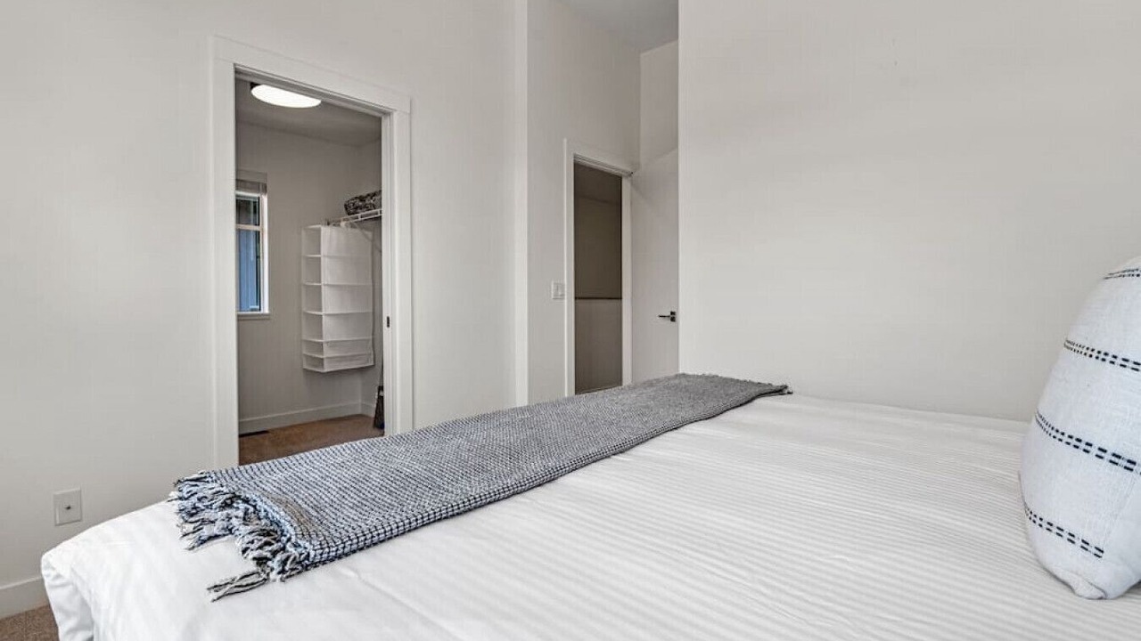 Photo of Bedroom in East Kootenay
