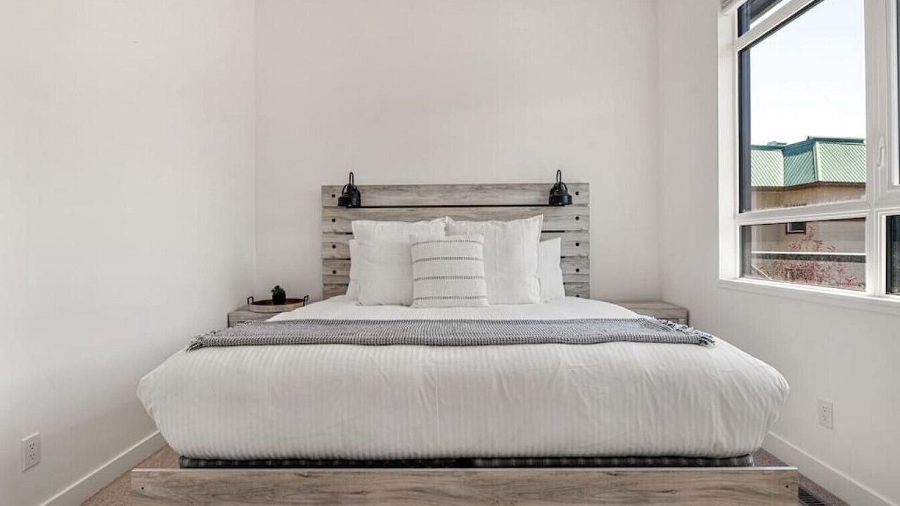 Photo of Bedroom in East Kootenay