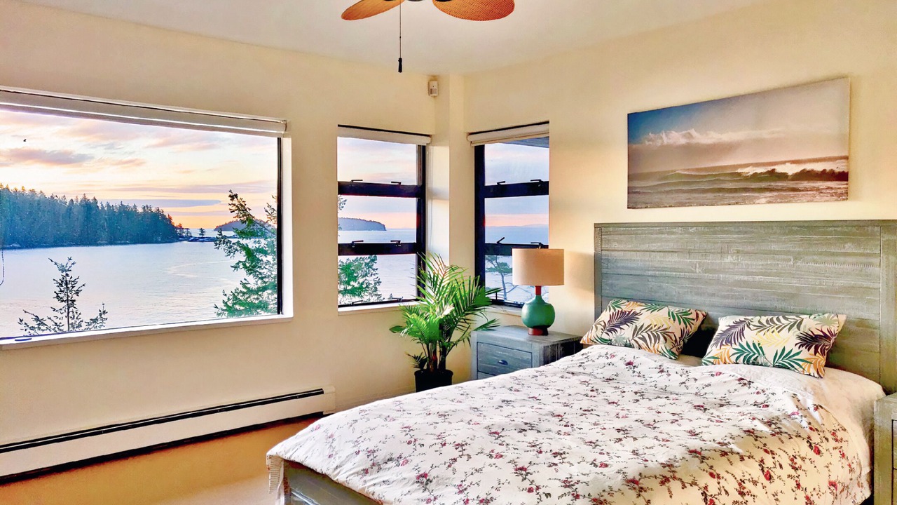 Photo of Bedroom in Gibsons