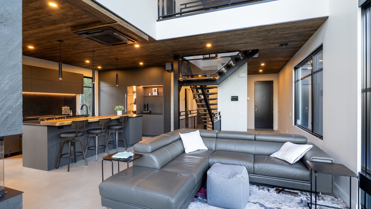 Photo of Livingroom in Petite-Riviere-Saint-Francois