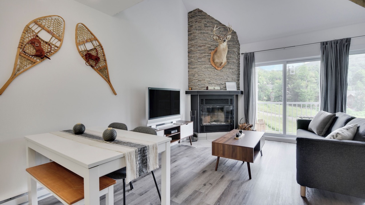 Photo of Livingroom in Stoneham
