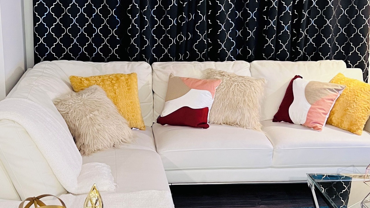 Photo of Livingroom in Downtown Edmonton