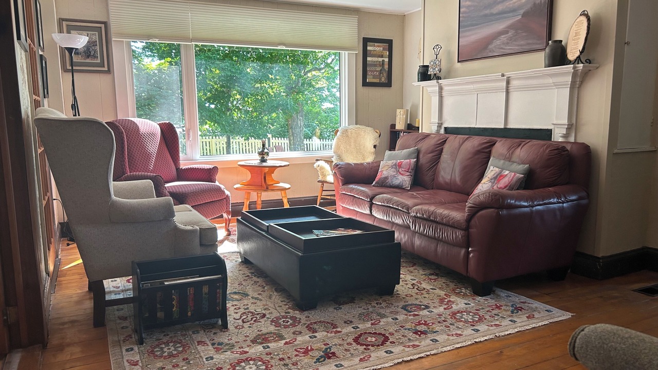 Photo of Livingroom in Kings County