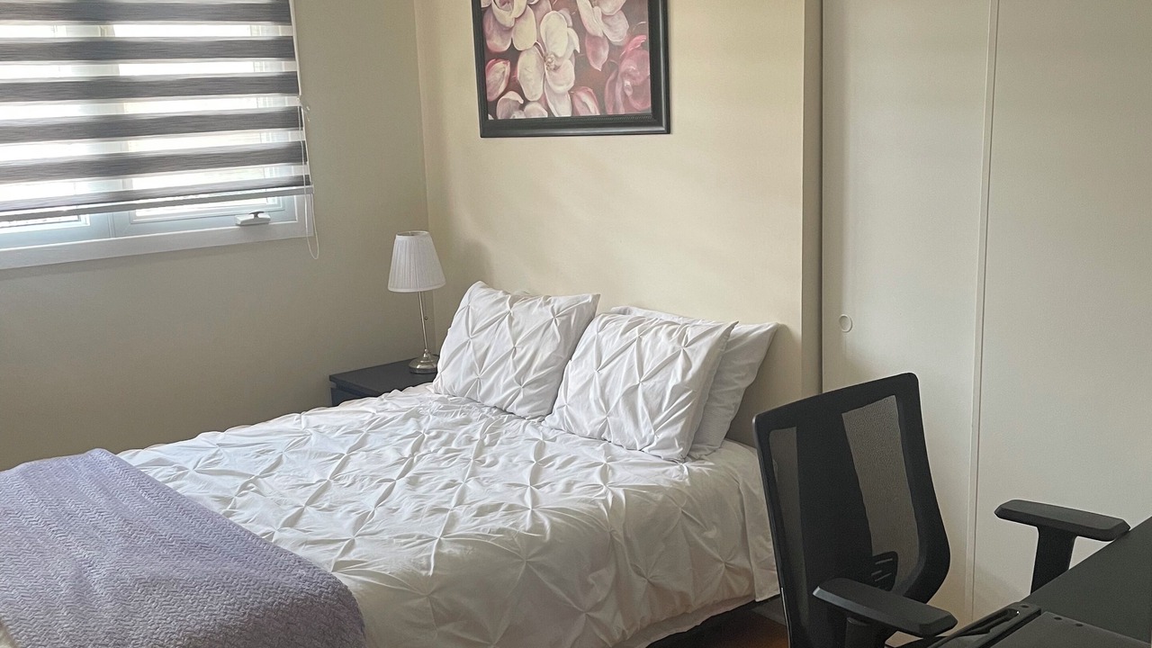 Photo of Bedroom in Downtown Gatineau