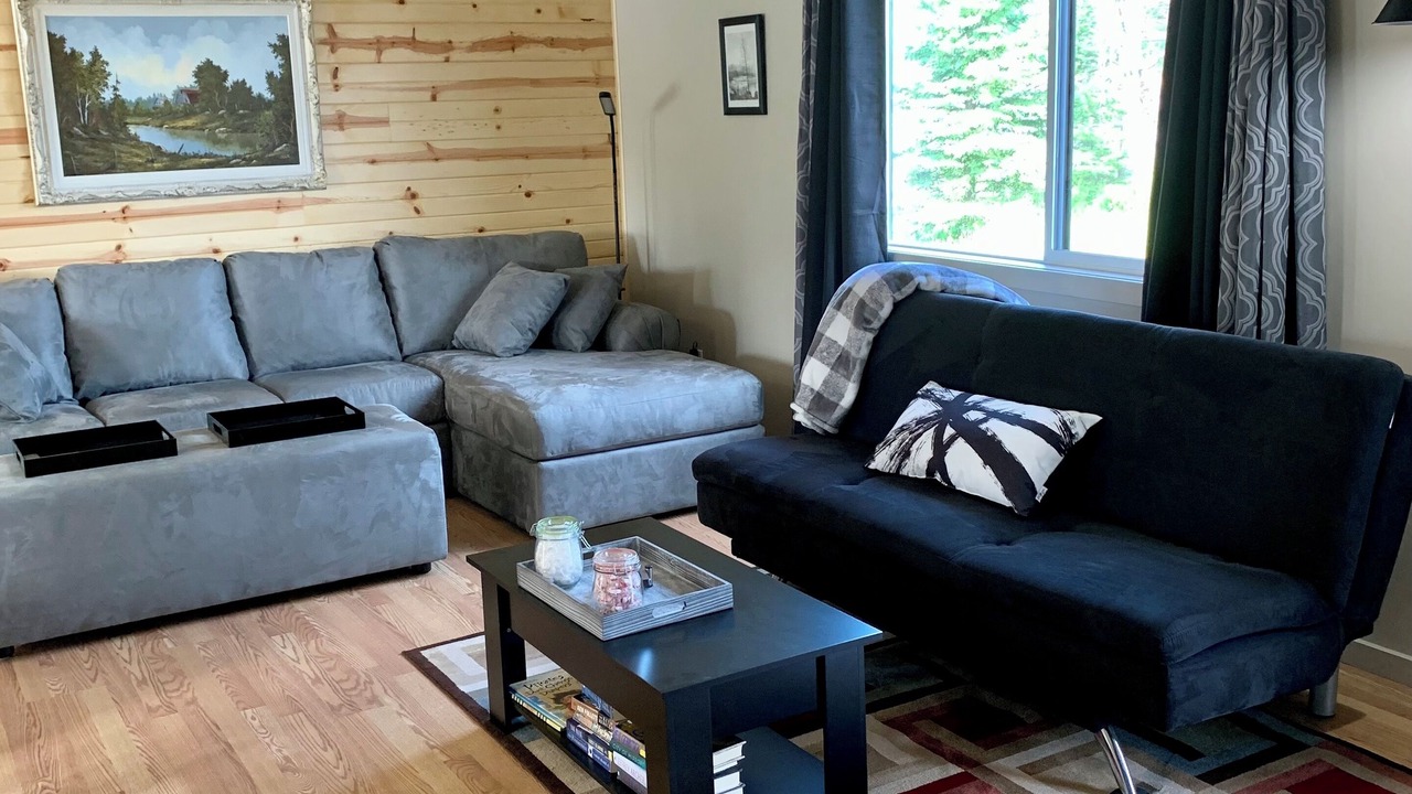 Photo of Livingroom in Thunder Bay