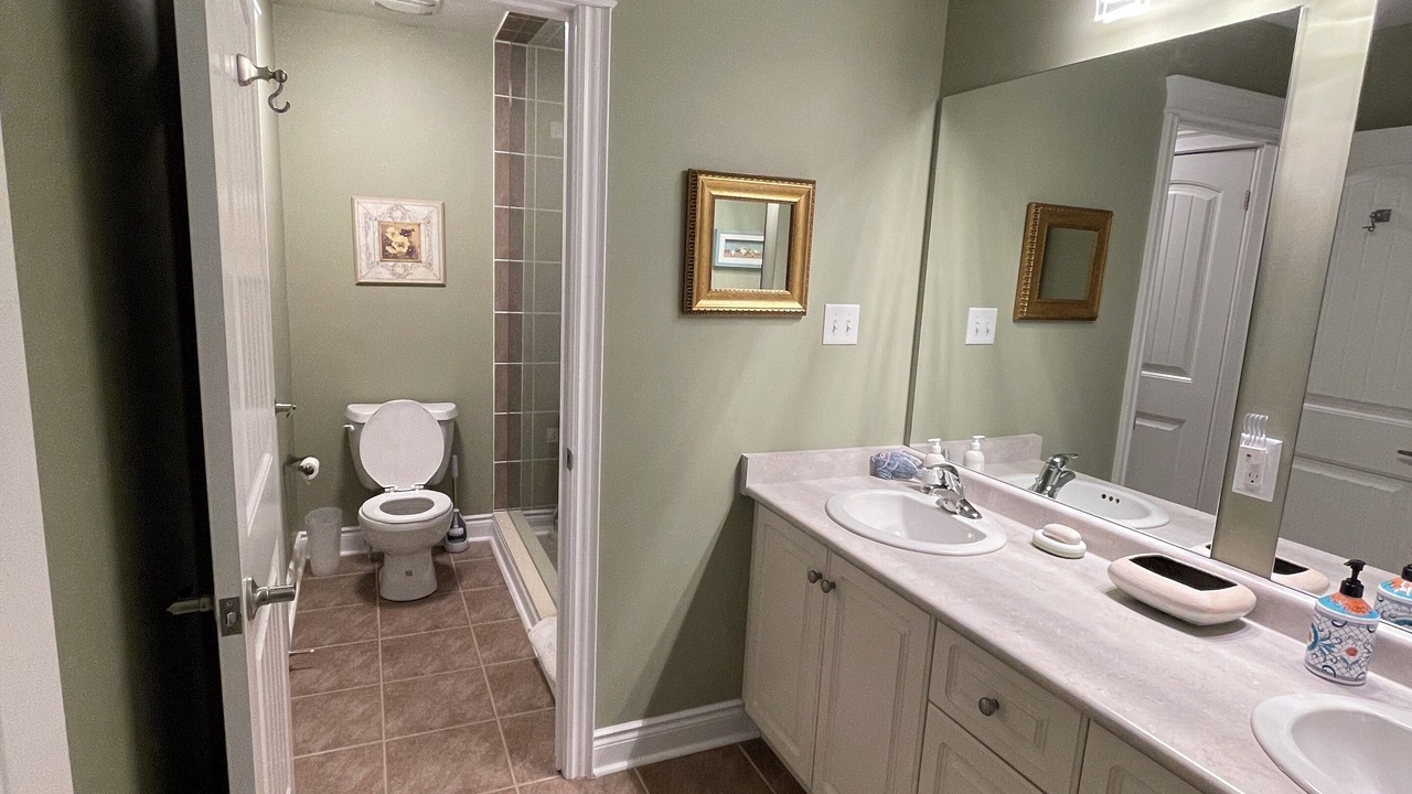Photo of Bathroom in Wasaga Beach