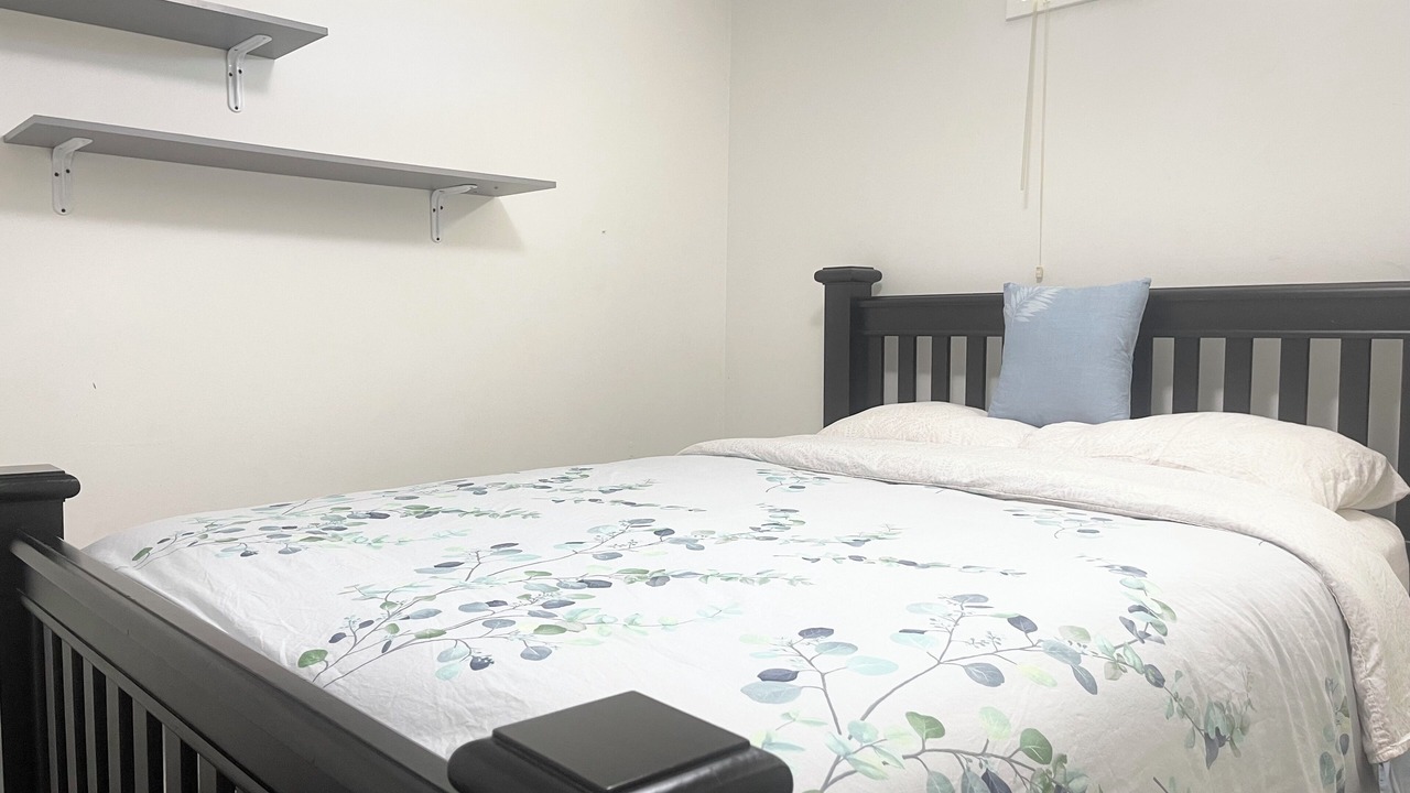 Photo of Bedroom in Cordova Bay