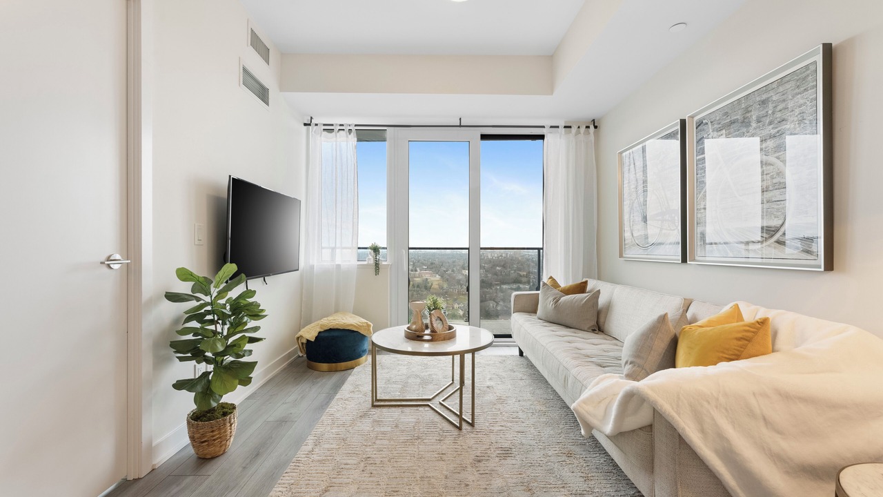 Photo of Livingroom in Willowdale
