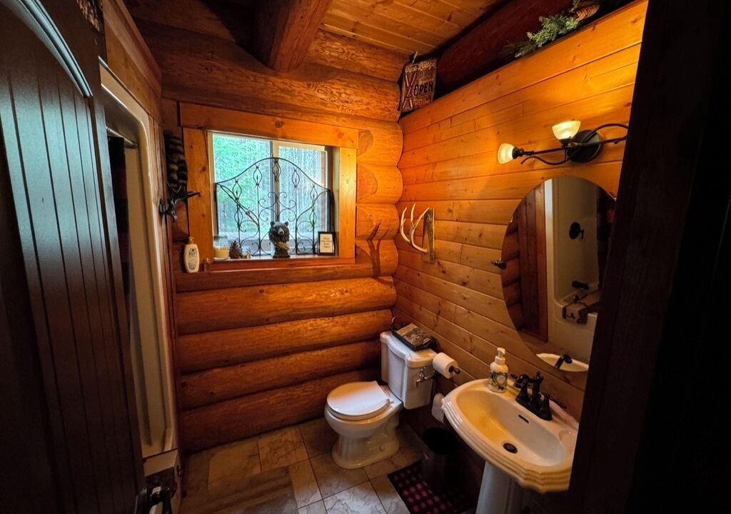 Photo of Bathroom in Popkum