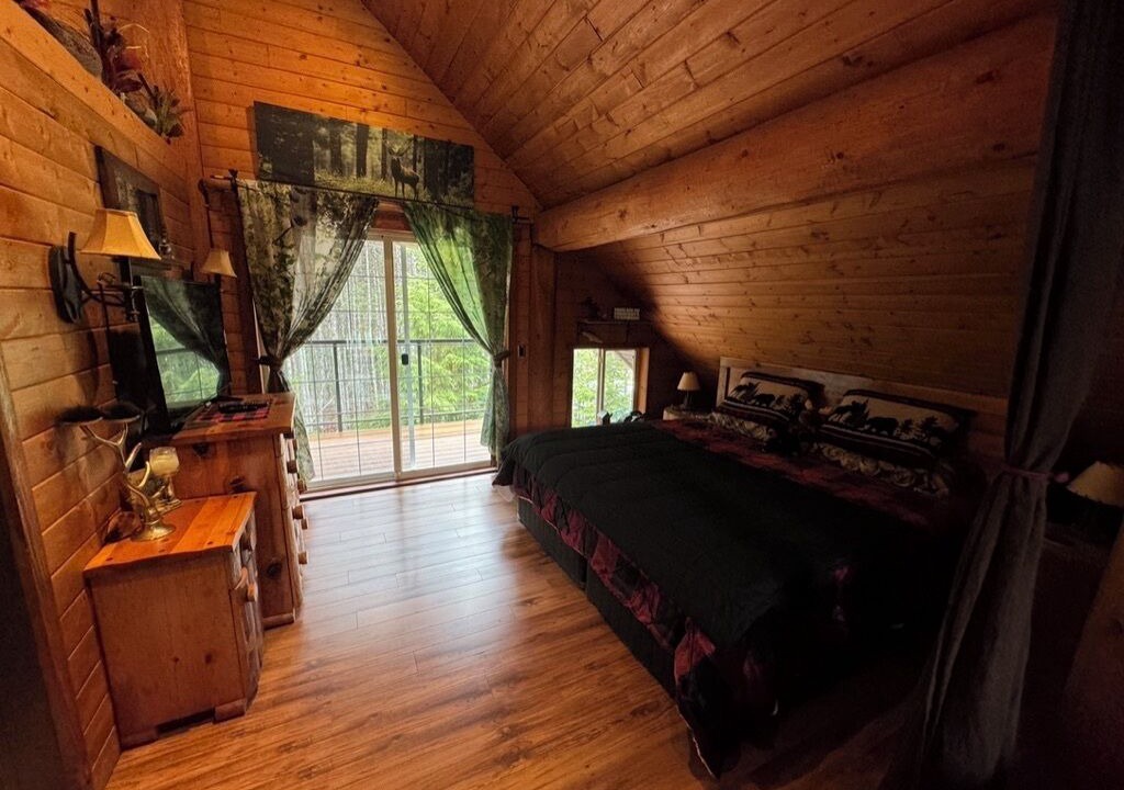 Photo of Bedroom in Popkum