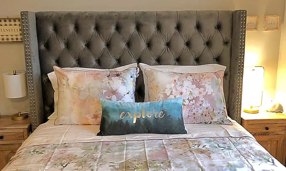 Photo of Bedroom in Central Saanich