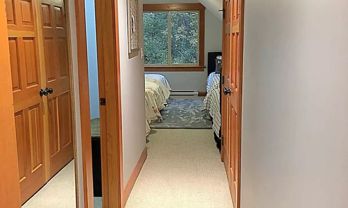 Photo of Bedroom in Central Saanich