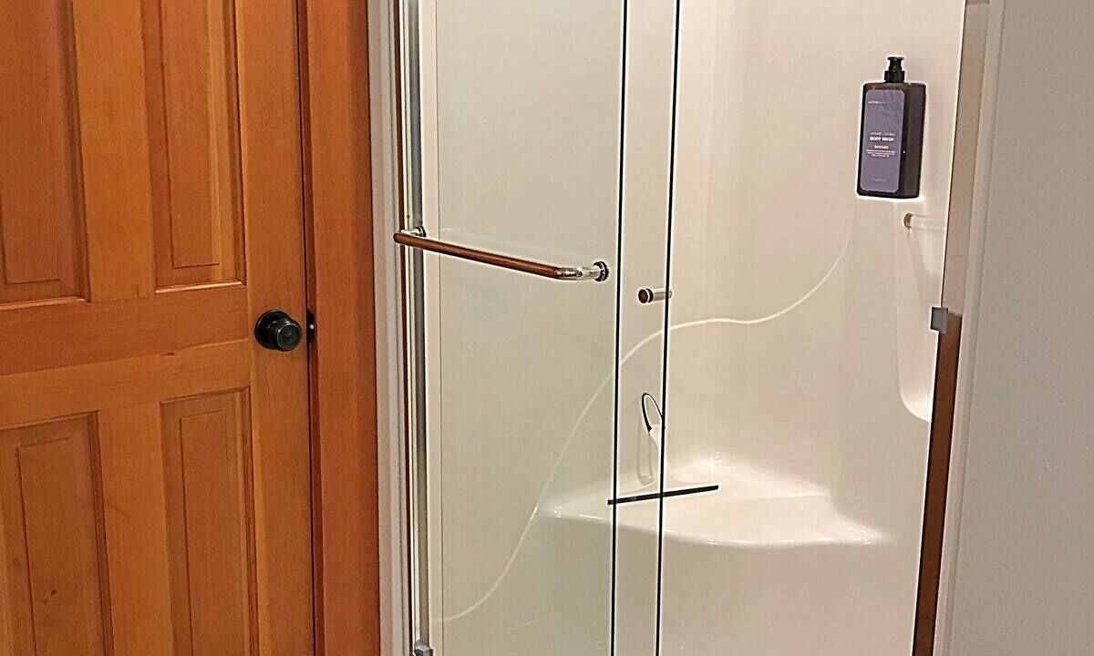 Photo of Bathroom in Central Saanich