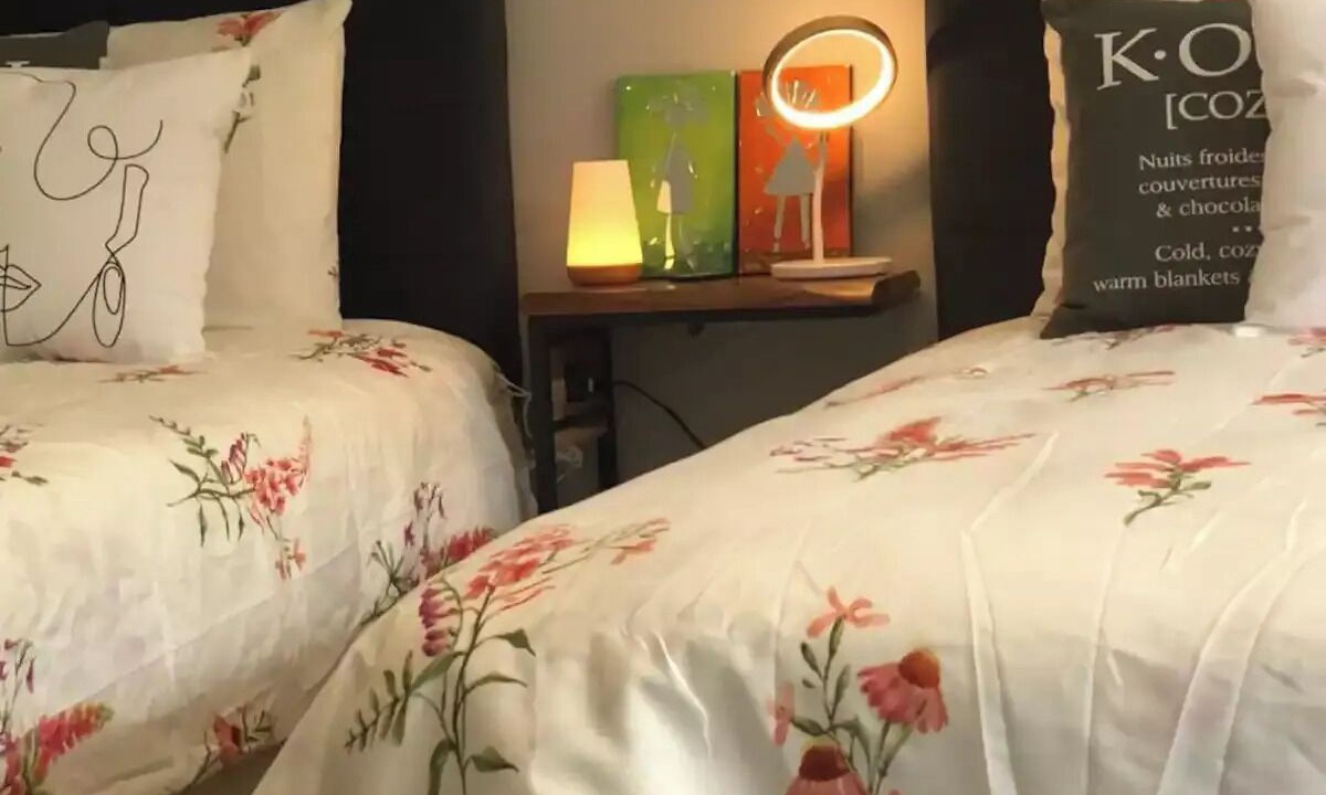 Photo of Bedroom in Central Saanich