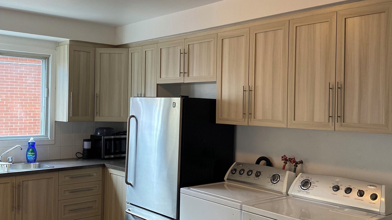 Photo of Kitchen in Saint-Leonard
