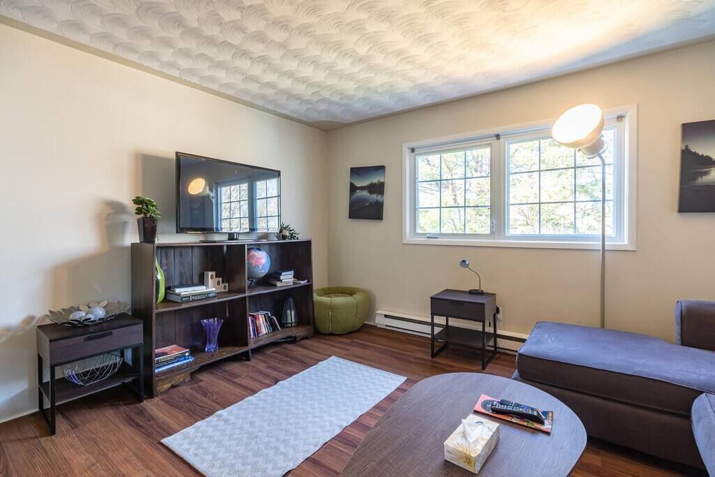Photo of Livingroom in North End