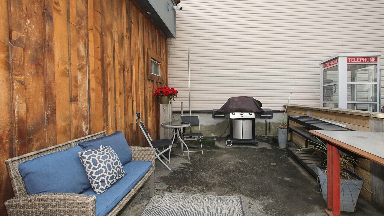 Photo of Outdoor in Leslieville