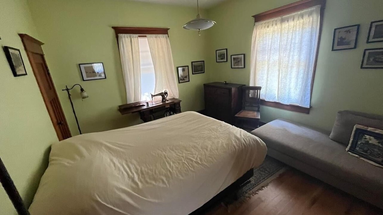 Photo of Bedroom in Salmon Arm