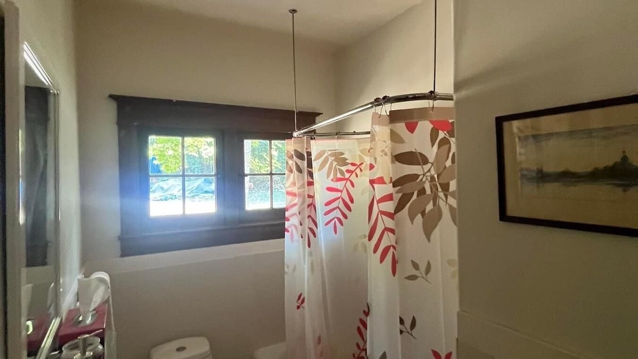 Photo of Bathroom in Salmon Arm