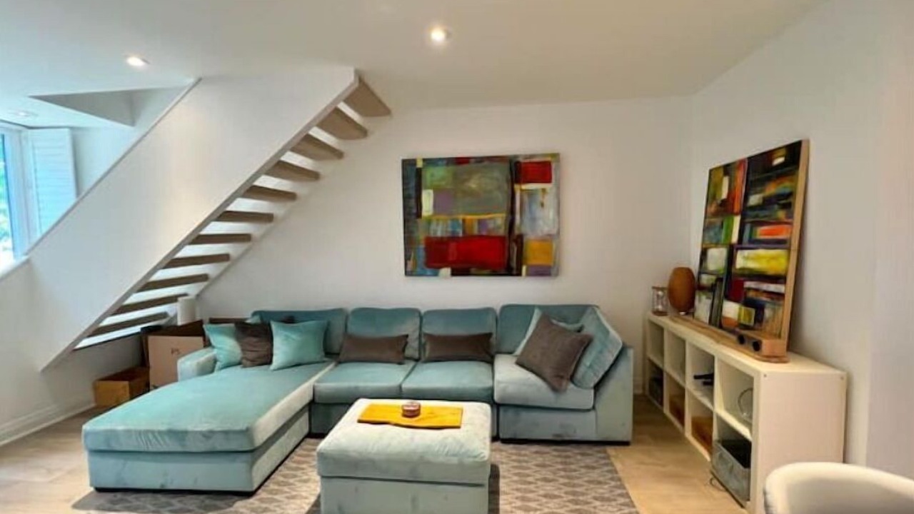 Photo of Livingroom in Leslieville