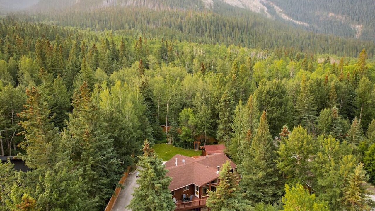 Photo of Outdoor in Jasper East