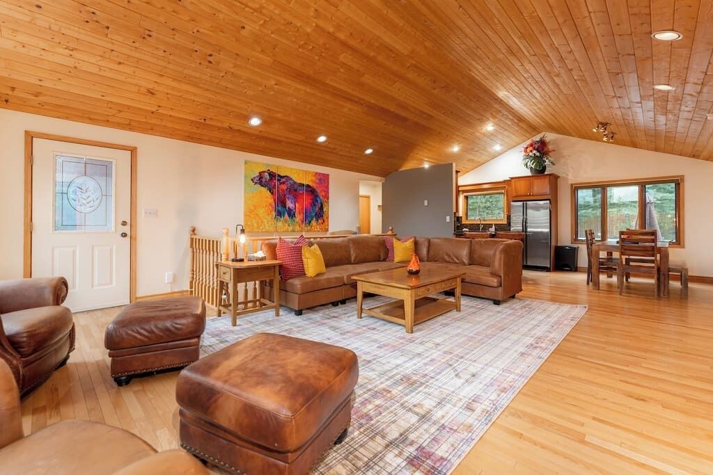 Photo of Livingroom in Jasper East