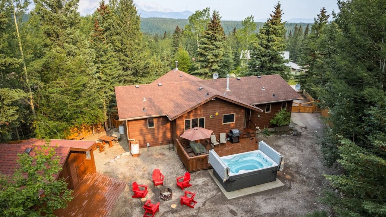 Photo of Outdoor in Jasper East